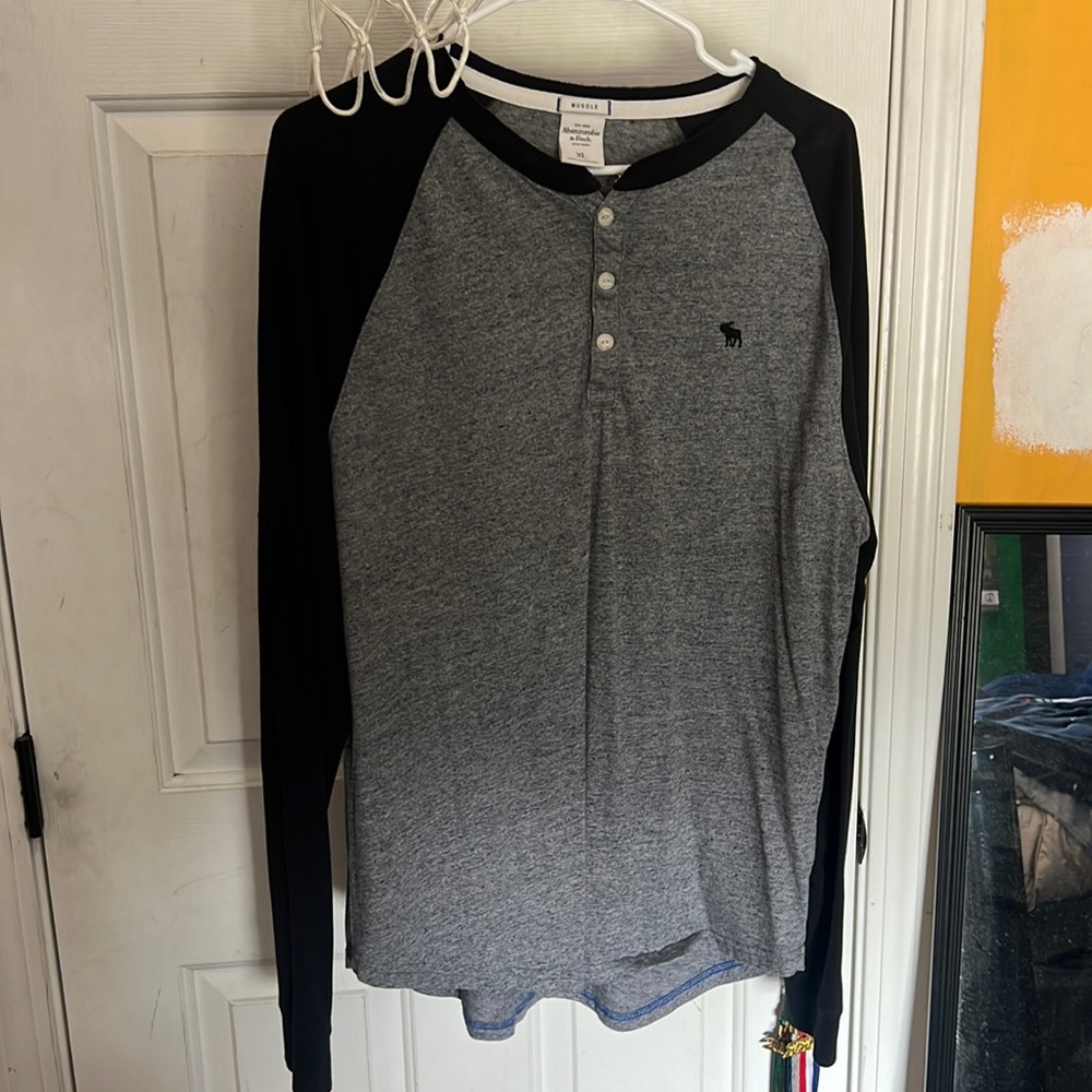 Long sleeve men’s shirt